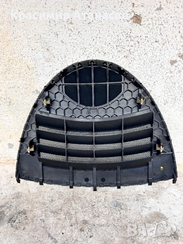 A2118310036. Решетка арматурно табло за Мерцедес Е-класа W211. , снимка 2 - Аксесоари и консумативи - 53643323