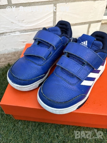 Детски маратонки Adidas , размер 28, снимка 2 - Детски маратонки - 53752744