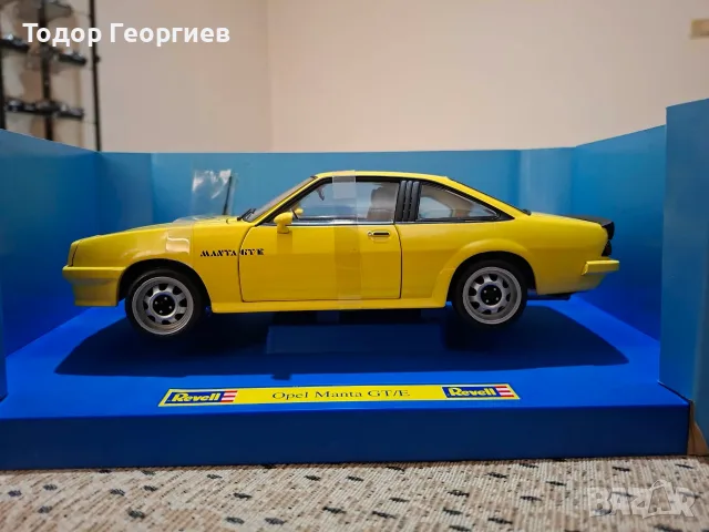 Opel Manta GT/E Coupe 1:18 Revell, снимка 2 - Колекции - 55960182