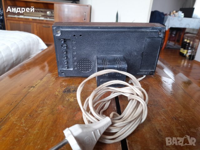 Стар часовник Електроника 6.15М, снимка 3 - Антикварни и старинни предмети - 41935226