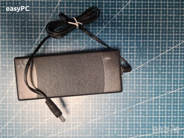 Оригинален захранващ адаптер IAC 2101 ISY_P0_0694 19V 4.73A, снимка 2 - Захранвания и кутии - 48918612