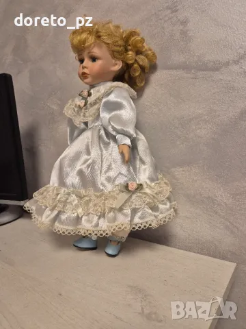 Продавам порцеланови кукли , снимка 6 - Колекции - 48931059