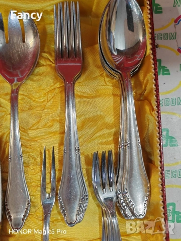 Комплект прибори за хранене Violet Roneusil, снимка 7 - Антикварни и старинни предмети - 53469625