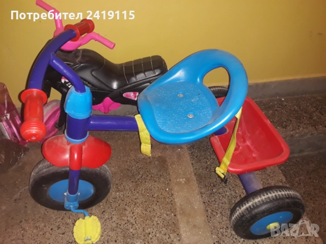 Детска тротинетка и детско колело баланс