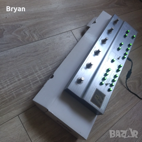 Fame MFX-6 Ultra Rig multi effect за китара мулти ефект, снимка 4 - Китари - 51500719