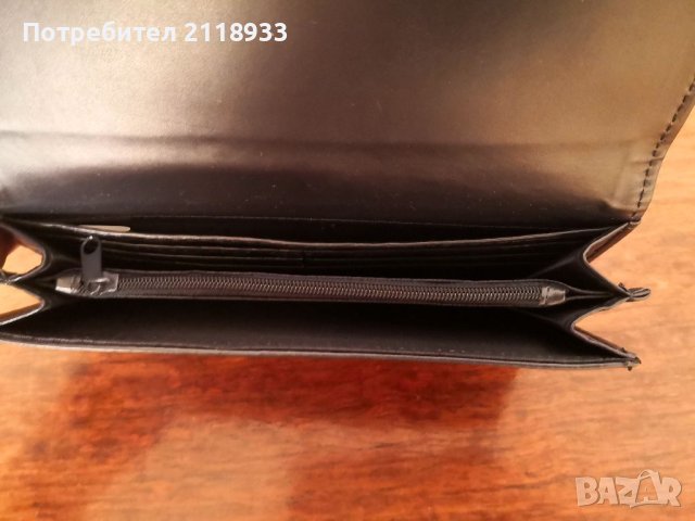 Дамско портмоне , снимка 3 - Портфейли, портмонета - 40385082