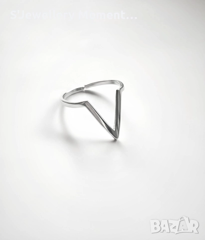 Сребърен пръстен с изчистен дизайн , снимка 3 - Гривни - 32682965