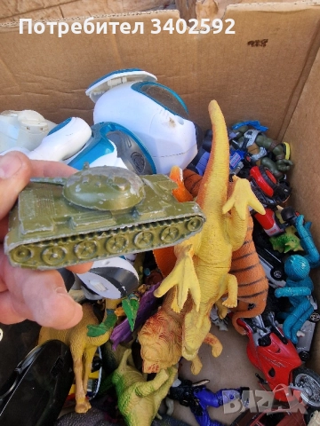 Лот играчки,фигурки и колички, снимка 9 - Коли, камиони, мотори, писти - 52438204