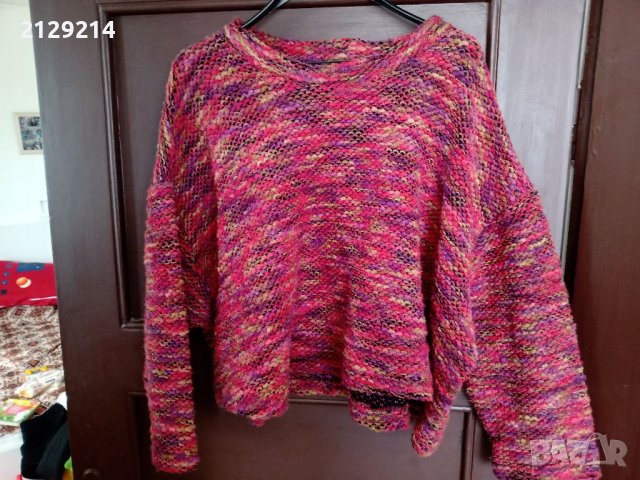 Дамски къс пуловер , снимка 1 - Блузи с дълъг ръкав и пуловери - 40132065