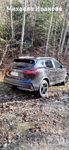 Nissan Qashqai, снимка 2 - Автомобили и джипове - 52915885