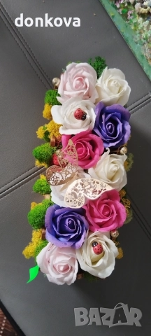 декорации ръчно изработени от жив скандинавски мъх и сапунени рози., снимка 5 - Декорация за дома - 52206005