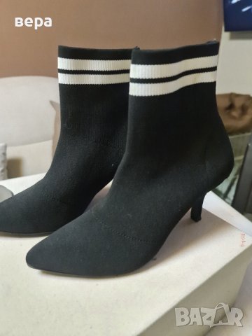 Продавам боти, снимка 2 - Дамски боти - 38648757