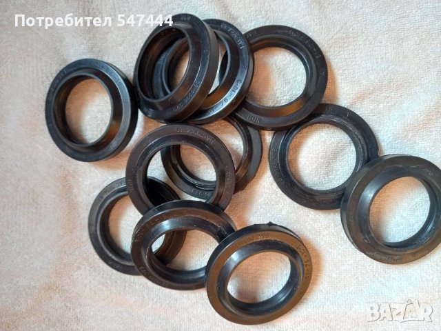 Уплатнители радиални за валове, снимка 2 - Индустриална техника - 39604037