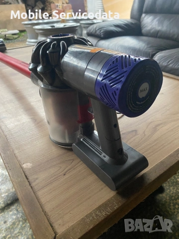 Вертикална Прахусмокачка Dyson V6 Total Clean, снимка 7 - Прахосмукачки - 53240877
