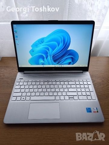 Лаптоп HP 15S