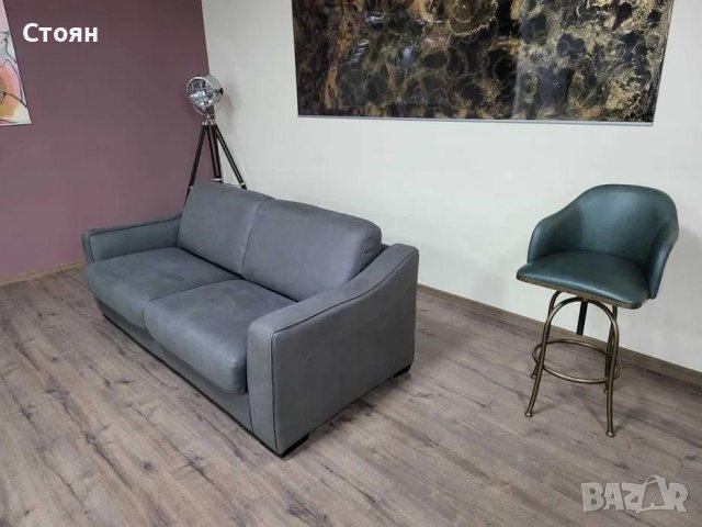 Тъмно сив диван от плат с функция сън "Myriad", снимка 4 - Дивани и мека мебел - 42514415