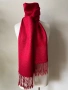 Наситено червен шал от 70 % пашмина и 30 % коприна, снимка 3