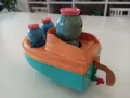 Стара играчка лодка с пингвини и старо камионче, снимка 6