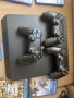 ps4 pro 1tb много запазен идва със три оригинални джойстика и много игри , снимка 4
