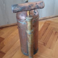 Стар френски меден пожарогасител, снимка 4 - Антикварни и старинни предмети - 44179138