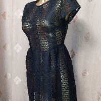 Zara M Черна дантелена рокля , снимка 2 - Рокли - 44428425