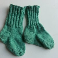 зелени плетени чорапи ходило 14, конч 16, снимка 1 - Чорапи - 39294848