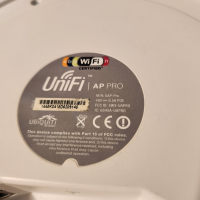 Ubiquiti UniFi AP Pro (UAP-PRO WLAN точка за достъп 1000 Mbit/s), снимка 5 - Рутери - 44594740