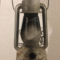 Газена лампа с антикварна стойност, снимка 1 - Антикварни и старинни предмети - 36347251