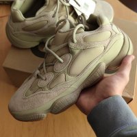 Нови Оригинални Yeezy 500 Stone Размер 43 1/2 Мъжки Обувки Маратонки 26.7см 27см Бежови Снукърси 9, снимка 1 - Спортни обувки - 40233948