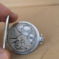 Швейцарски джобен часовник ''CYMA'', снимка 9 - Антикварни и старинни предмети - 42291060