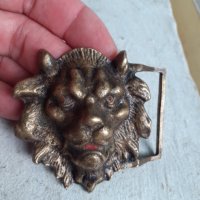 Уникална стара бронзова тока катарама лъвска глава, снимка 7 - Антикварни и старинни предмети - 41397236