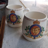 Лот от две английски колекционерски чаши порцелан, снимка 1 - Антикварни и старинни предмети - 41855835
