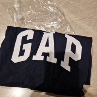 тениска Gap/ XS-нова, снимка 2 - Тениски - 44550491