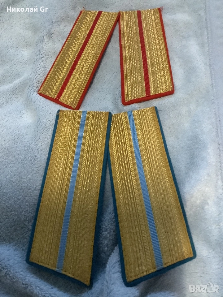 Офицерски презрамки от епохата на СССР 1975 години цена за 2 броя, снимка 1