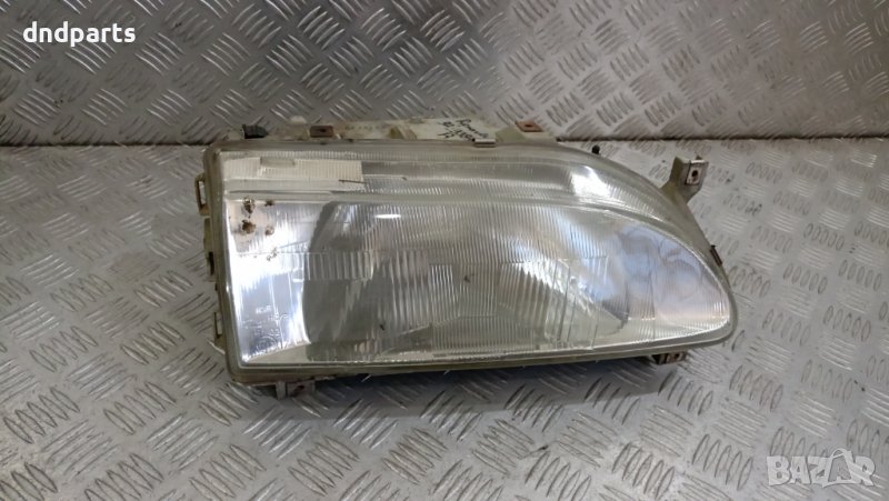 Десен фар Renault 19 1992г.	, снимка 1