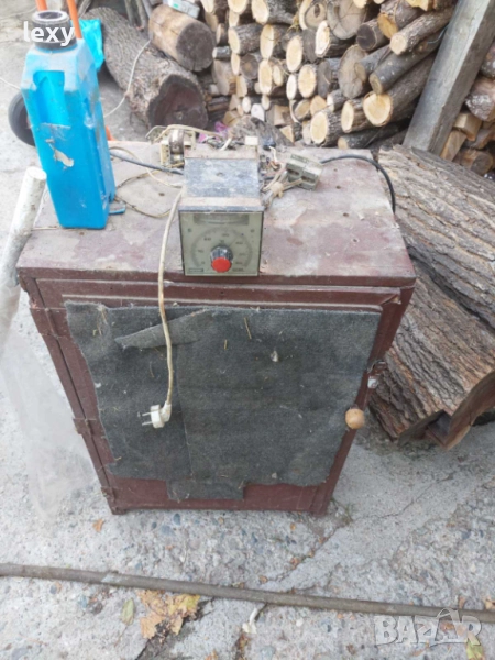 Продавам самоделен инкубатор – 100 яйца, снимка 1