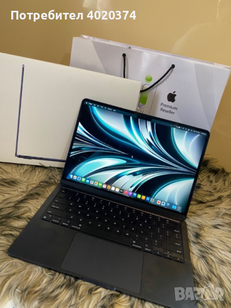 MacBook Air M2 чип 2022 година, снимка 1