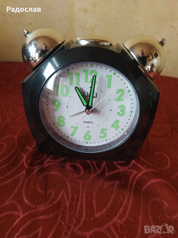 кварцов часовник будилник Q&Q, снимка 1