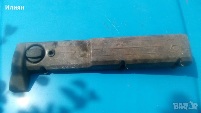 Капак клапани за Мерцедес 124 300Д , снимка 1