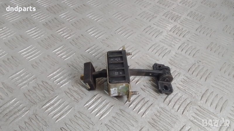 Стопер врата Mercedes C-Class W203 2004г.(задна лява)	, снимка 1