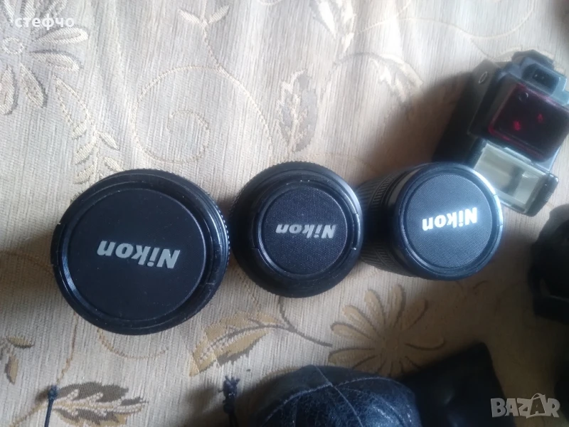 Предлагат се три обектива за Nikon, снимка 1