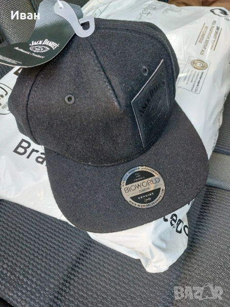 Оригинална зимна шапка Jack Daniels, снимка 1