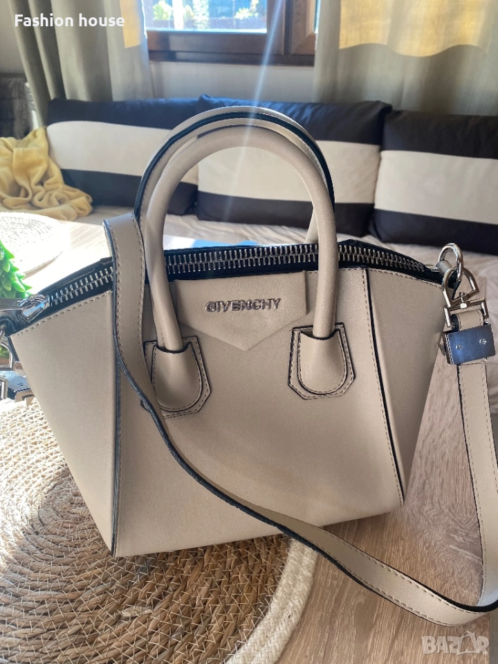 Givenshy дамска чанта, снимка 1