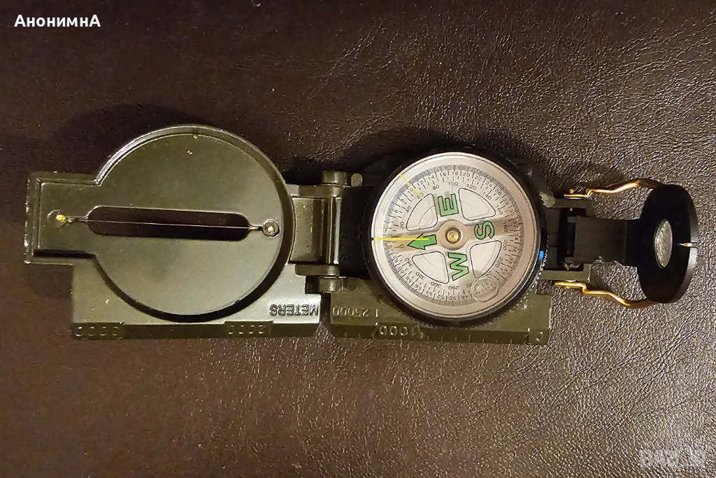 Компас, снимка 1