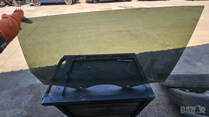 Задно дясно стъкло за audi Q7 , снимка 1