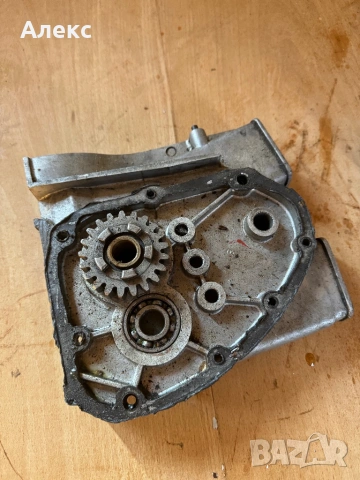 Части за ИЖ Планета 3, снимка 13 - Мотоциклети и мототехника - 53704895