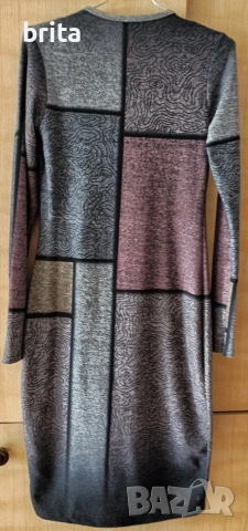 Трикотажна рокля , снимка 4 - Рокли - 53561152