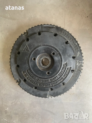 маховик Johnson 70, снимка 2 - Воден транспорт - 56046114