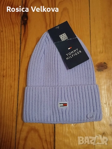 Зимни маркови шапки , снимка 6 - Шапки - 53512660