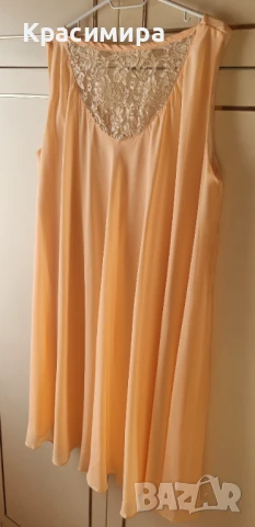 Сатенена рокля, снимка 2 - Рокли - 51159398